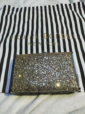 henri bendel Gold Glitter Clutch